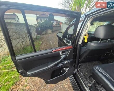 Черный Лексус ЛХ, объемом двигателя 5.66 л и пробегом 220 тыс. км за 29500 $, фото 17 на Automoto.ua