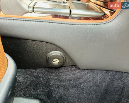 Чорний Лексус ЛХ, об'ємом двигуна 5.66 л та пробігом 243 тис. км за 25500 $, фото 33 на Automoto.ua