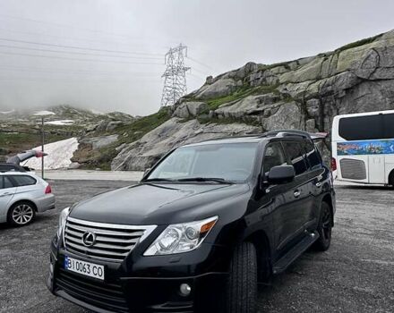 Черный Лексус ЛХ, объемом двигателя 5.66 л и пробегом 246 тыс. км за 31000 $, фото 10 на Automoto.ua