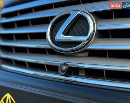 Чорний Лексус ЛХ, об'ємом двигуна 5.66 л та пробігом 106 тис. км за 37999 $, фото 8 на Automoto.ua