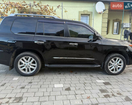 Черный Лексус ЛХ, объемом двигателя 5.66 л и пробегом 288 тыс. км за 29300 $, фото 10 на Automoto.ua