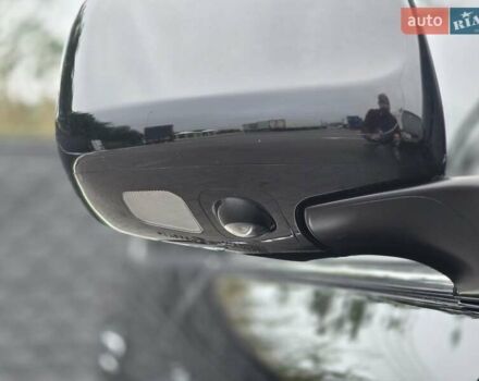 Черный Лексус ЛХ, объемом двигателя 5.66 л и пробегом 238 тыс. км за 25700 $, фото 24 на Automoto.ua