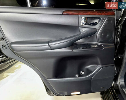 Чорний Лексус ЛХ, об'ємом двигуна 5.66 л та пробігом 115 тис. км за 35500 $, фото 29 на Automoto.ua