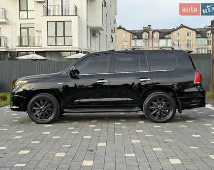 Черный Лексус ЛХ, объемом двигателя 5.7 л и пробегом 443 тыс. км за 26800 $, фото 5 на Automoto.ua