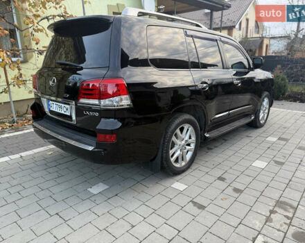 Черный Лексус ЛХ, объемом двигателя 5.66 л и пробегом 288 тыс. км за 29300 $, фото 6 на Automoto.ua