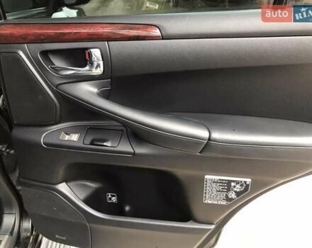 Черный Лексус ЛХ, объемом двигателя 5.7 л и пробегом 197 тыс. км за 39000 $, фото 14 на Automoto.ua