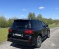 Черный Лексус ЛХ, объемом двигателя 5.7 л и пробегом 180 тыс. км за 25500 $, фото 1 на Automoto.ua
