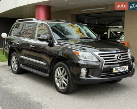 Черный Лексус ЛХ, объемом двигателя 5.7 л и пробегом 88 тыс. км за 47000 $, фото 12 на Automoto.ua