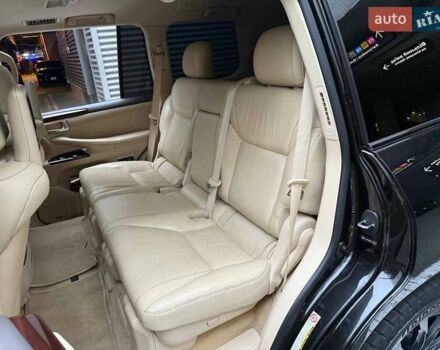 Черный Лексус ЛХ, объемом двигателя 5.66 л и пробегом 285 тыс. км за 34990 $, фото 10 на Automoto.ua