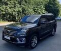 Черный Лексус ЛХ, объемом двигателя 5.7 л и пробегом 410 тыс. км за 32000 $, фото 1 на Automoto.ua