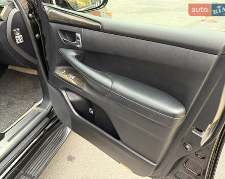 Черный Лексус ЛХ, объемом двигателя 5.7 л и пробегом 88 тыс. км за 50000 $, фото 25 на Automoto.ua