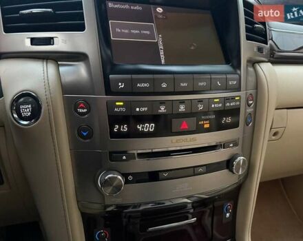 Черный Лексус ЛХ, объемом двигателя 5.66 л и пробегом 285 тыс. км за 34990 $, фото 19 на Automoto.ua