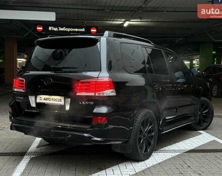 Черный Лексус ЛХ, объемом двигателя 5.66 л и пробегом 285 тыс. км за 32990 $, фото 6 на Automoto.ua