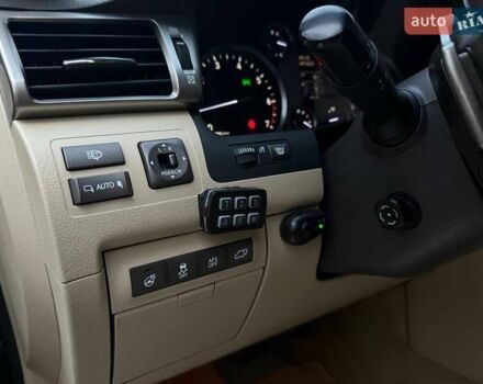 Черный Лексус ЛХ, объемом двигателя 5.66 л и пробегом 285 тыс. км за 32990 $, фото 13 на Automoto.ua