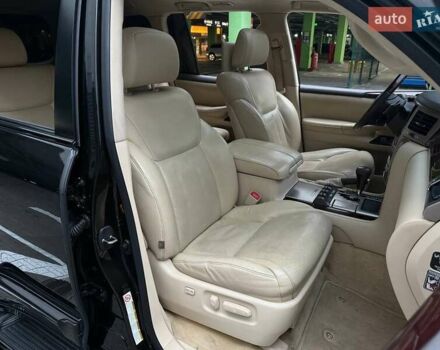 Черный Лексус ЛХ, объемом двигателя 5.66 л и пробегом 285 тыс. км за 34990 $, фото 12 на Automoto.ua