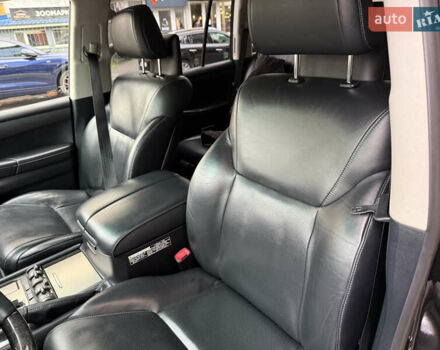 Черный Лексус ЛХ, объемом двигателя 5.7 л и пробегом 88 тыс. км за 47000 $, фото 41 на Automoto.ua