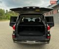 Черный Лексус ЛХ, объемом двигателя 5.66 л и пробегом 189 тыс. км за 35700 $, фото 42 на Automoto.ua