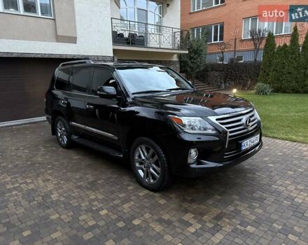 Черный Лексус ЛХ, объемом двигателя 5.66 л и пробегом 238 тыс. км за 34900 $, фото 4 на Automoto.ua