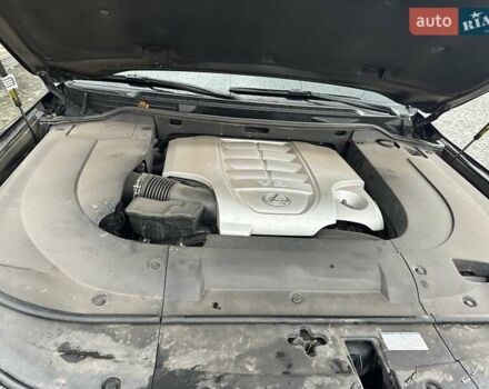 Черный Лексус ЛХ, объемом двигателя 5.66 л и пробегом 79 тыс. км за 42500 $, фото 34 на Automoto.ua