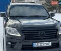 Черный Лексус ЛХ, объемом двигателя 5.7 л и пробегом 182 тыс. км за 32200 $, фото 1 на Automoto.ua
