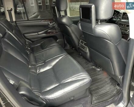 Черный Лексус ЛХ, объемом двигателя 5.66 л и пробегом 79 тыс. км за 42500 $, фото 27 на Automoto.ua