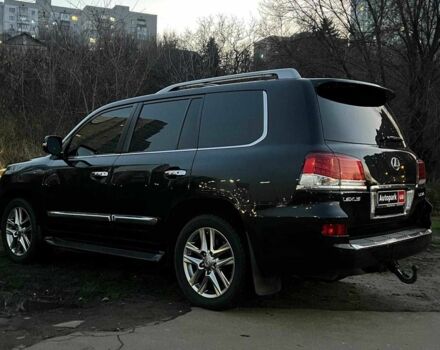 Черный Лексус ЛХ, объемом двигателя 5.7 л и пробегом 192 тыс. км за 33990 $, фото 4 на Automoto.ua