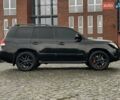 Черный Лексус ЛХ, объемом двигателя 5.66 л и пробегом 79 тыс. км за 42500 $, фото 30 на Automoto.ua
