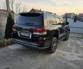 Черный Лексус ЛХ, объемом двигателя 5.7 л и пробегом 170 тыс. км за 45000 $, фото 3 на Automoto.ua