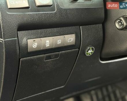 Чорний Лексус ЛХ, об'ємом двигуна 5.66 л та пробігом 184 тис. км за 42000 $, фото 21 на Automoto.ua