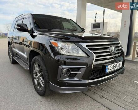 Чорний Лексус ЛХ, об'ємом двигуна 5.66 л та пробігом 184 тис. км за 42000 $, фото 7 на Automoto.ua