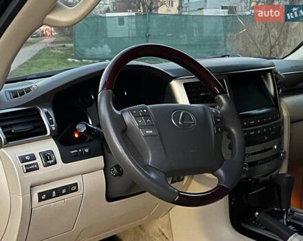 Черный Лексус ЛХ, объемом двигателя 5.7 л и пробегом 192 тыс. км за 33990 $, фото 13 на Automoto.ua