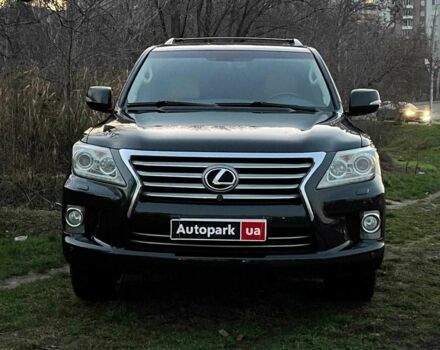 Черный Лексус ЛХ, объемом двигателя 5.7 л и пробегом 192 тыс. км за 33990 $, фото 1 на Automoto.ua