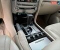 Черный Лексус ЛХ, объемом двигателя 5.66 л и пробегом 176 тыс. км за 35500 $, фото 11 на Automoto.ua
