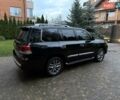 Черный Лексус ЛХ, объемом двигателя 5.66 л и пробегом 238 тыс. км за 34900 $, фото 7 на Automoto.ua