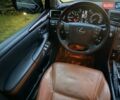 Черный Лексус ЛХ, объемом двигателя 5.66 л и пробегом 238 тыс. км за 34900 $, фото 16 на Automoto.ua