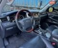 Черный Лексус ЛХ, объемом двигателя 5.7 л и пробегом 185 тыс. км за 36500 $, фото 22 на Automoto.ua