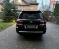 Черный Лексус ЛХ, объемом двигателя 5.66 л и пробегом 238 тыс. км за 34900 $, фото 8 на Automoto.ua