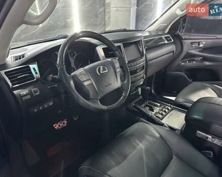 Черный Лексус ЛХ, объемом двигателя 5.66 л и пробегом 222 тыс. км за 49900 $, фото 9 на Automoto.ua