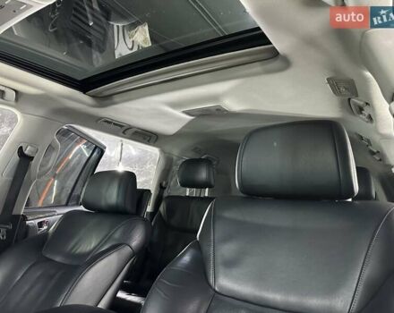 Черный Лексус ЛХ, объемом двигателя 5.66 л и пробегом 222 тыс. км за 49900 $, фото 11 на Automoto.ua