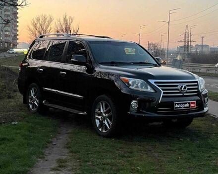 Черный Лексус ЛХ, объемом двигателя 5.7 л и пробегом 192 тыс. км за 33990 $, фото 2 на Automoto.ua