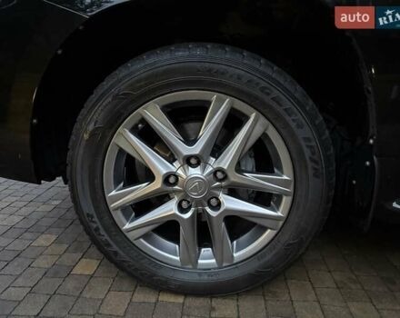 Черный Лексус ЛХ, объемом двигателя 5.66 л и пробегом 238 тыс. км за 34900 $, фото 13 на Automoto.ua