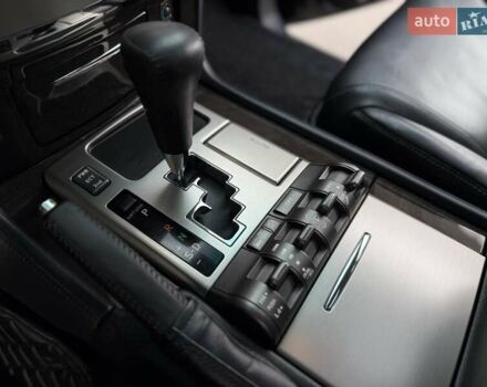 Чорний Лексус ЛХ, об'ємом двигуна 5.66 л та пробігом 184 тис. км за 42000 $, фото 19 на Automoto.ua