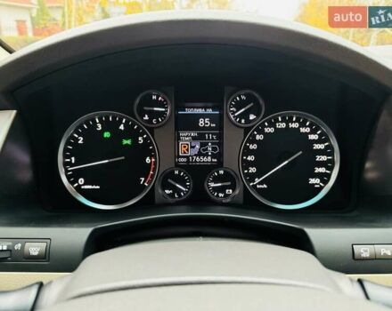 Черный Лексус ЛХ, объемом двигателя 5.66 л и пробегом 176 тыс. км за 35500 $, фото 24 на Automoto.ua