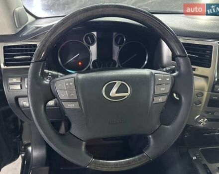 Черный Лексус ЛХ, объемом двигателя 5.66 л и пробегом 222 тыс. км за 49900 $, фото 15 на Automoto.ua