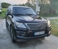 Черный Лексус ЛХ, объемом двигателя 5.7 л и пробегом 170 тыс. км за 45000 $, фото 2 на Automoto.ua