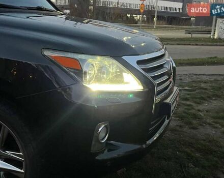 Черный Лексус ЛХ, объемом двигателя 5.7 л и пробегом 192 тыс. км за 33990 $, фото 17 на Automoto.ua