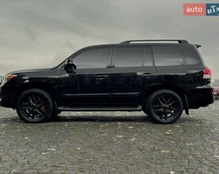 Черный Лексус ЛХ, объемом двигателя 5.66 л и пробегом 79 тыс. км за 42500 $, фото 41 на Automoto.ua