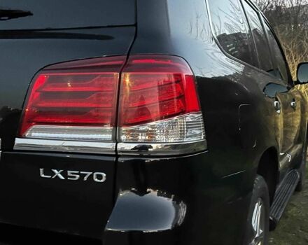 Черный Лексус ЛХ, объемом двигателя 5.7 л и пробегом 192 тыс. км за 33990 $, фото 6 на Automoto.ua