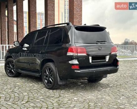 Черный Лексус ЛХ, объемом двигателя 5.66 л и пробегом 79 тыс. км за 42500 $, фото 10 на Automoto.ua