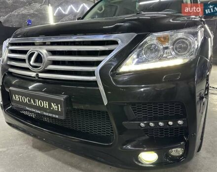 Черный Лексус ЛХ, объемом двигателя 5.66 л и пробегом 222 тыс. км за 49900 $, фото 1 на Automoto.ua